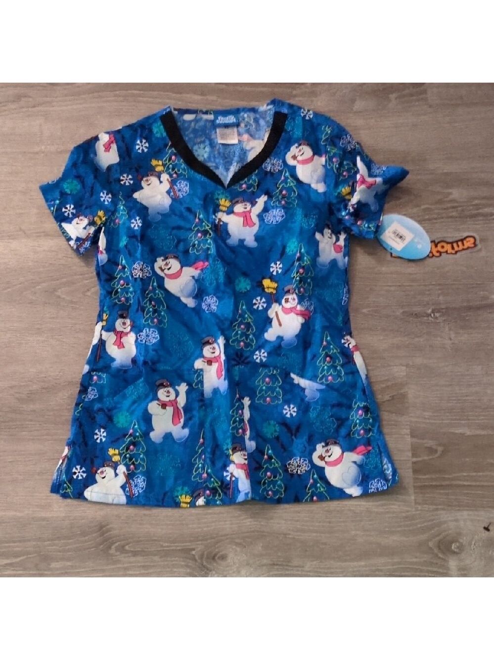 Warner Bros. Frosty The Snowman Tooniforms Scrub Top Size XS